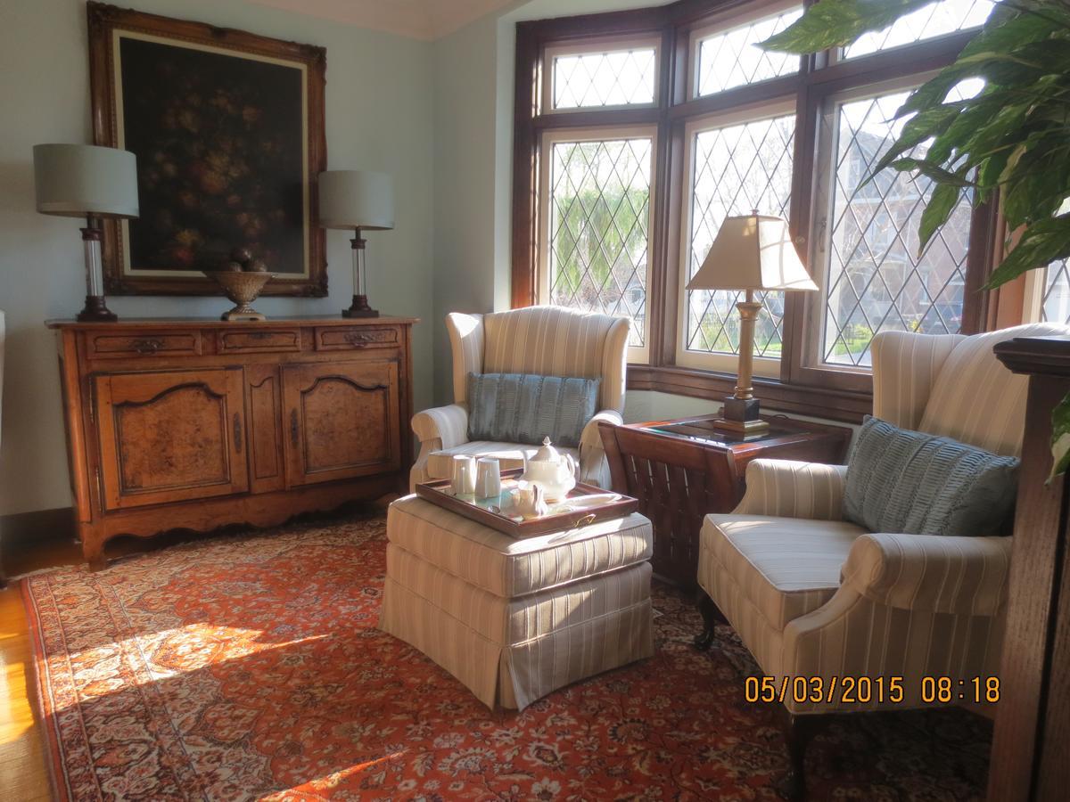 Bed and Breakfast Robinsong Thorold Exteriér fotografie
