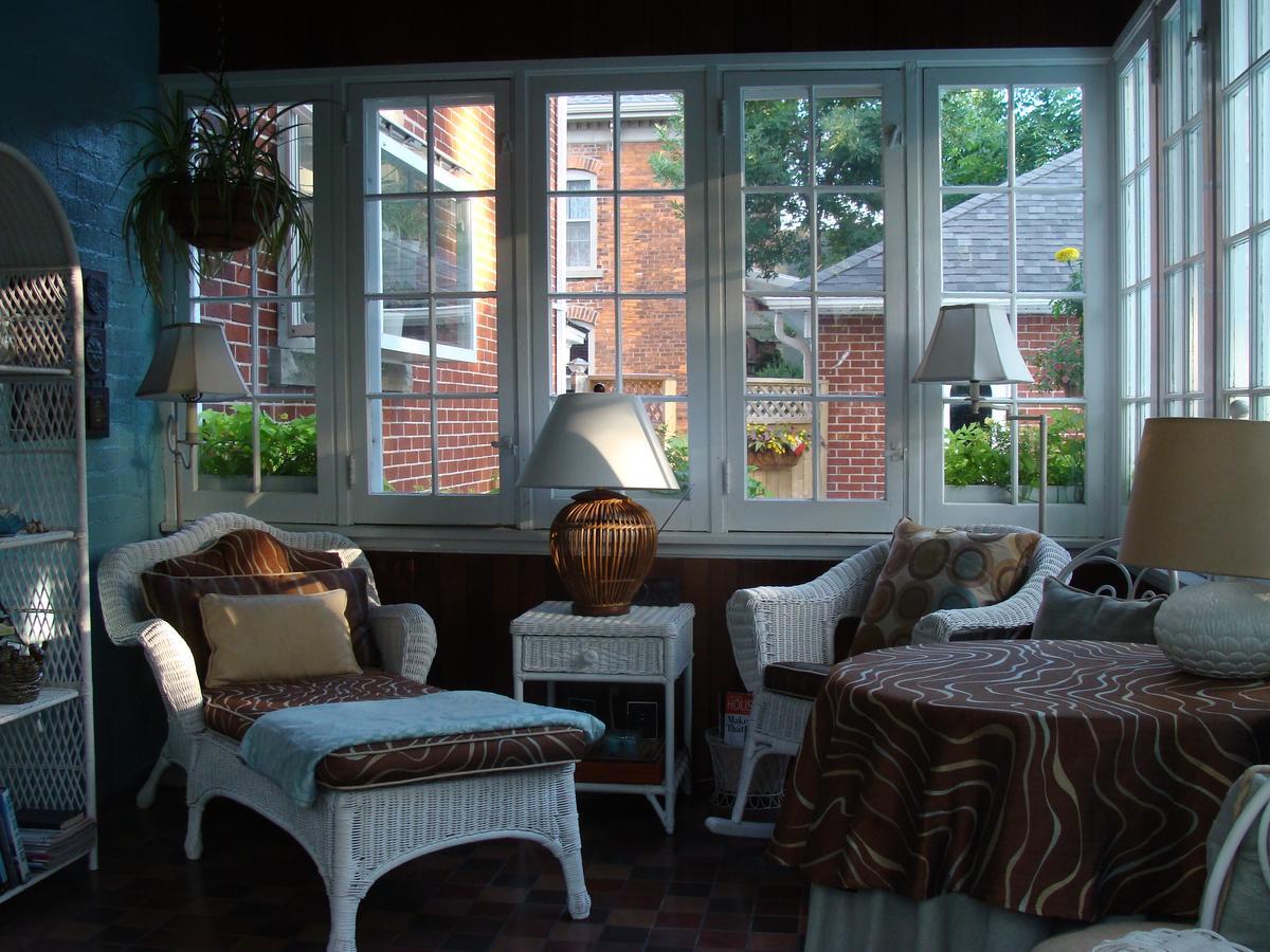 Bed and Breakfast Robinsong Thorold Exteriér fotografie