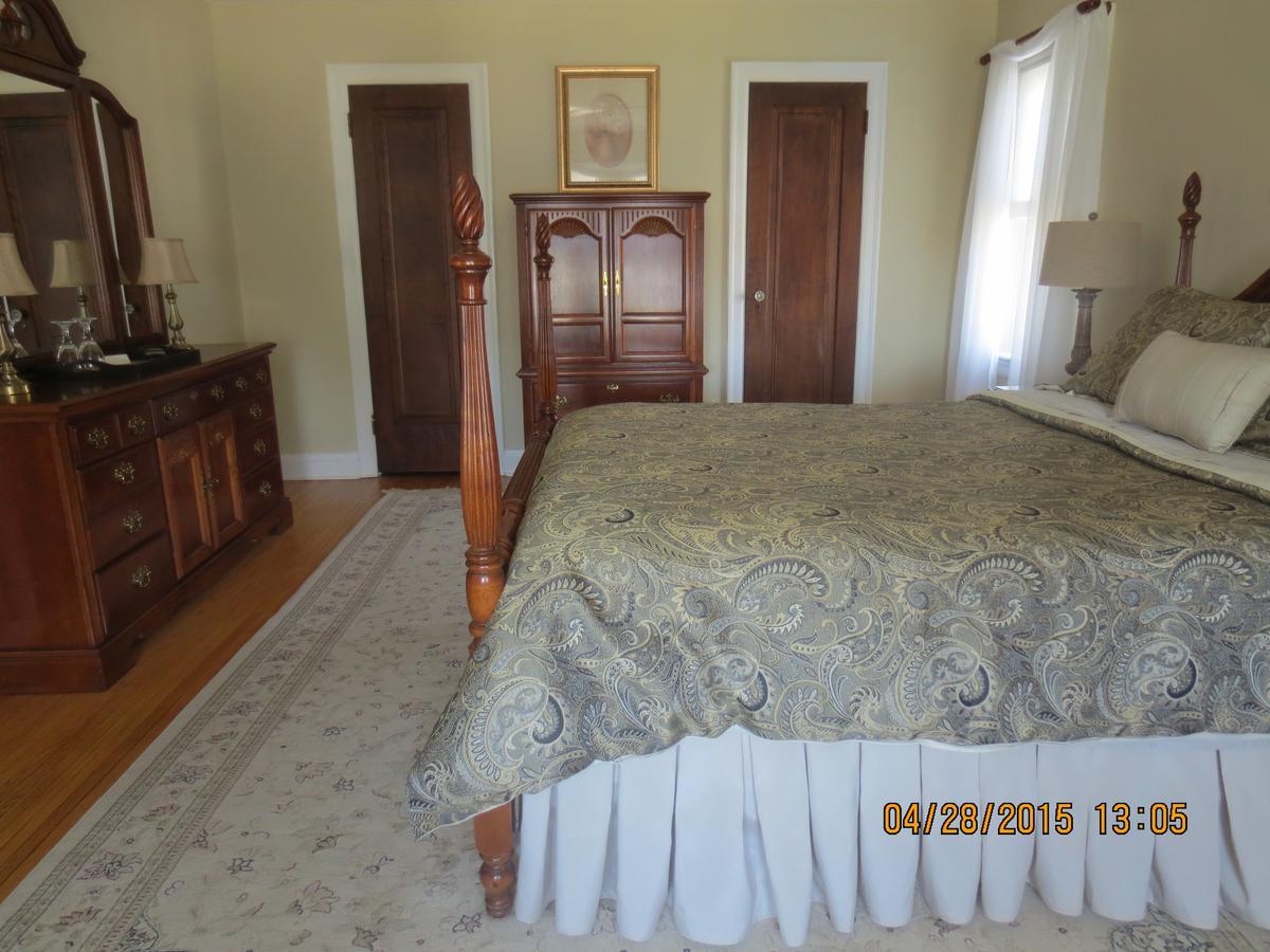 Bed and Breakfast Robinsong Thorold Pokoj fotografie